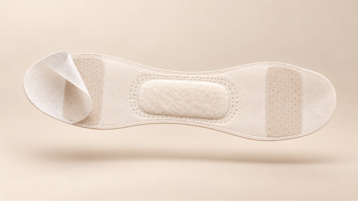 Crease Daily™ liner, floating product view